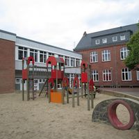 Bild vergrern: Johannes-Schwennesen-Schule